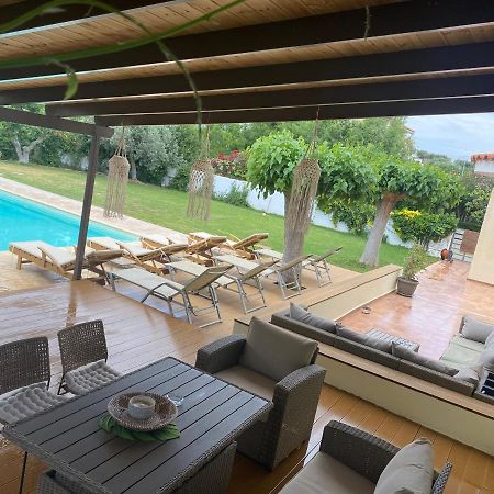 Relaxing Villa With Swimming Pool And Garden Agios Georgios  Екстер'єр фото