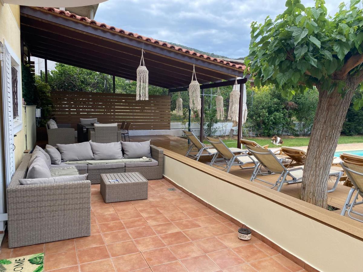 Relaxing Villa With Swimming Pool And Garden Agios Georgios  Екстер'єр фото