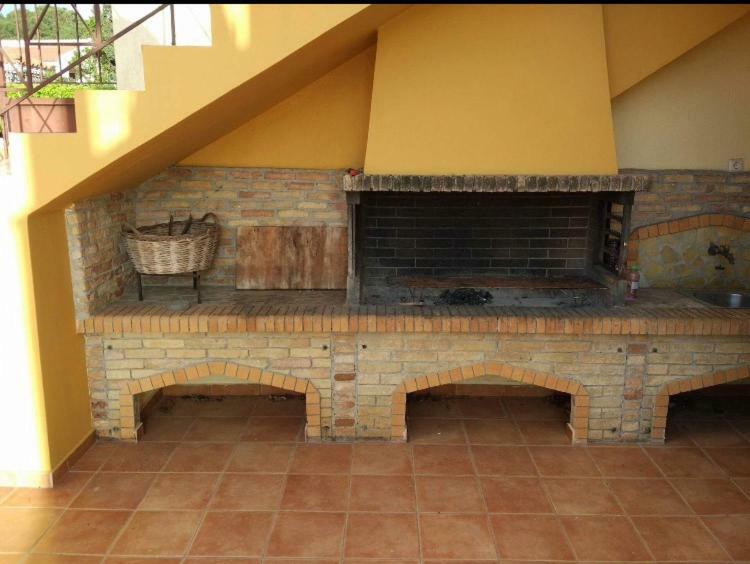 Relaxing Villa With Swimming Pool And Garden Agios Georgios  Екстер'єр фото