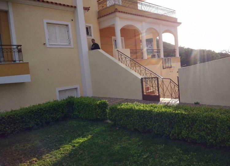 Relaxing Villa With Swimming Pool And Garden Agios Georgios  Екстер'єр фото
