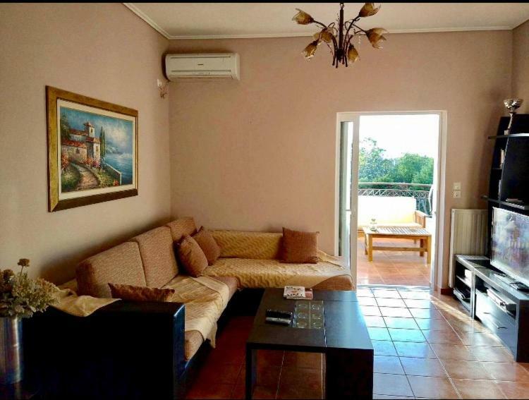 Relaxing Villa With Swimming Pool And Garden Agios Georgios  Екстер'єр фото