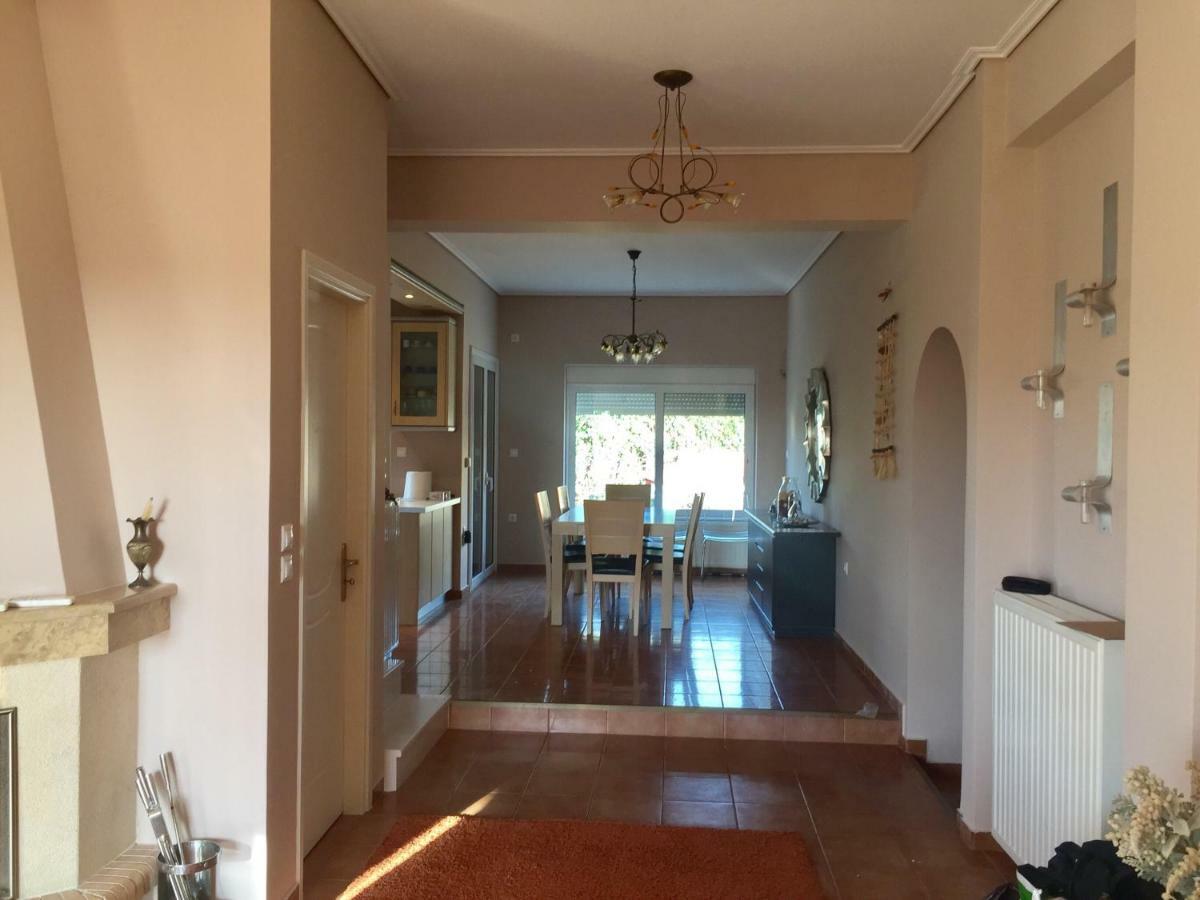Relaxing Villa With Swimming Pool And Garden Agios Georgios  Екстер'єр фото