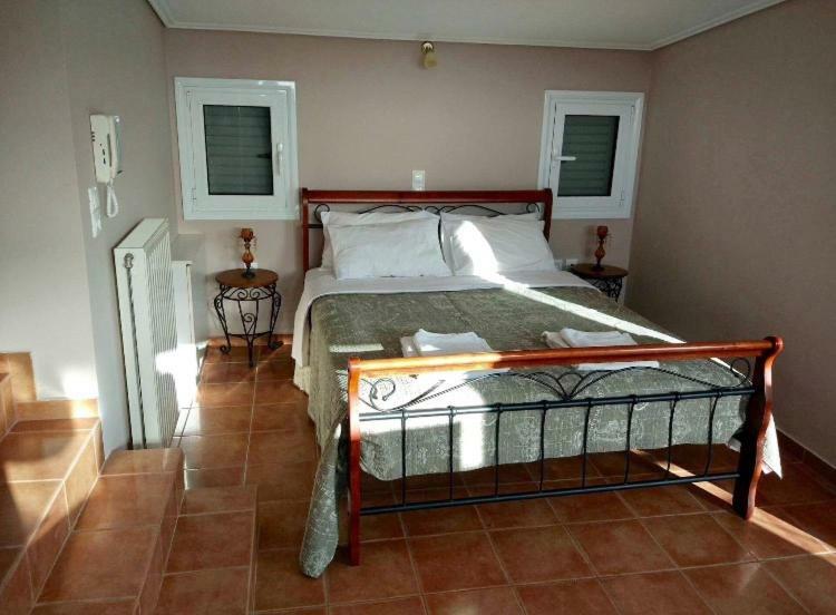 Relaxing Villa With Swimming Pool And Garden Agios Georgios  Екстер'єр фото