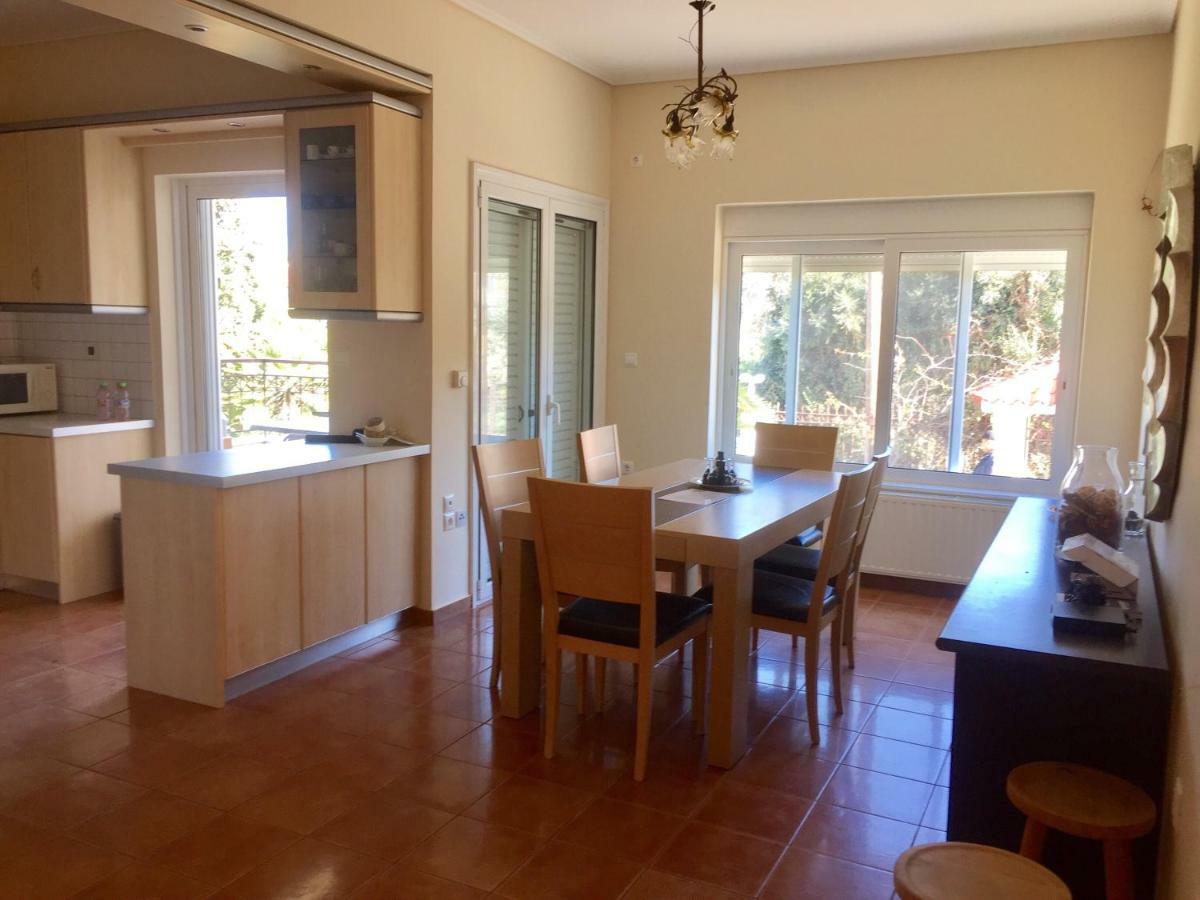 Relaxing Villa With Swimming Pool And Garden Agios Georgios  Екстер'єр фото